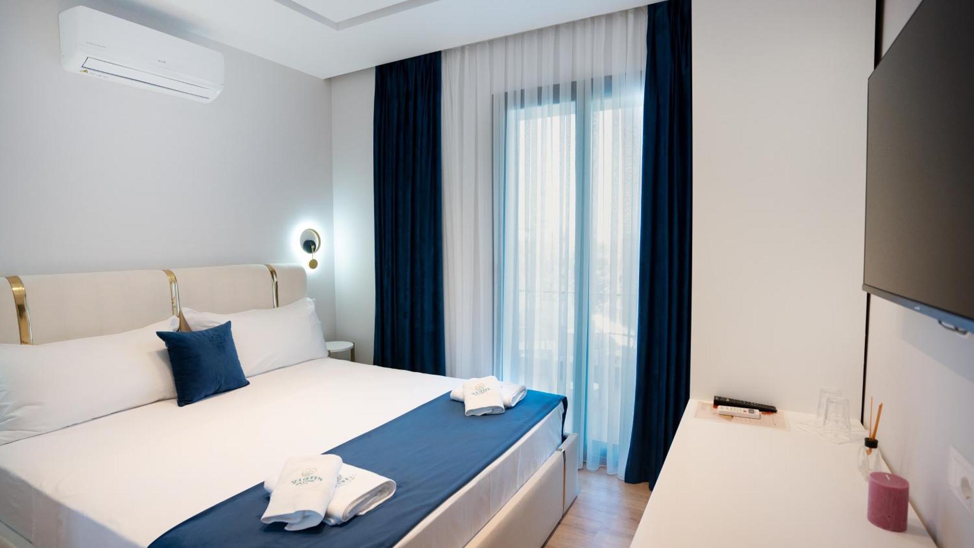 Sea Queen Luxury Hotel Radhime Ngoại thất bức ảnh