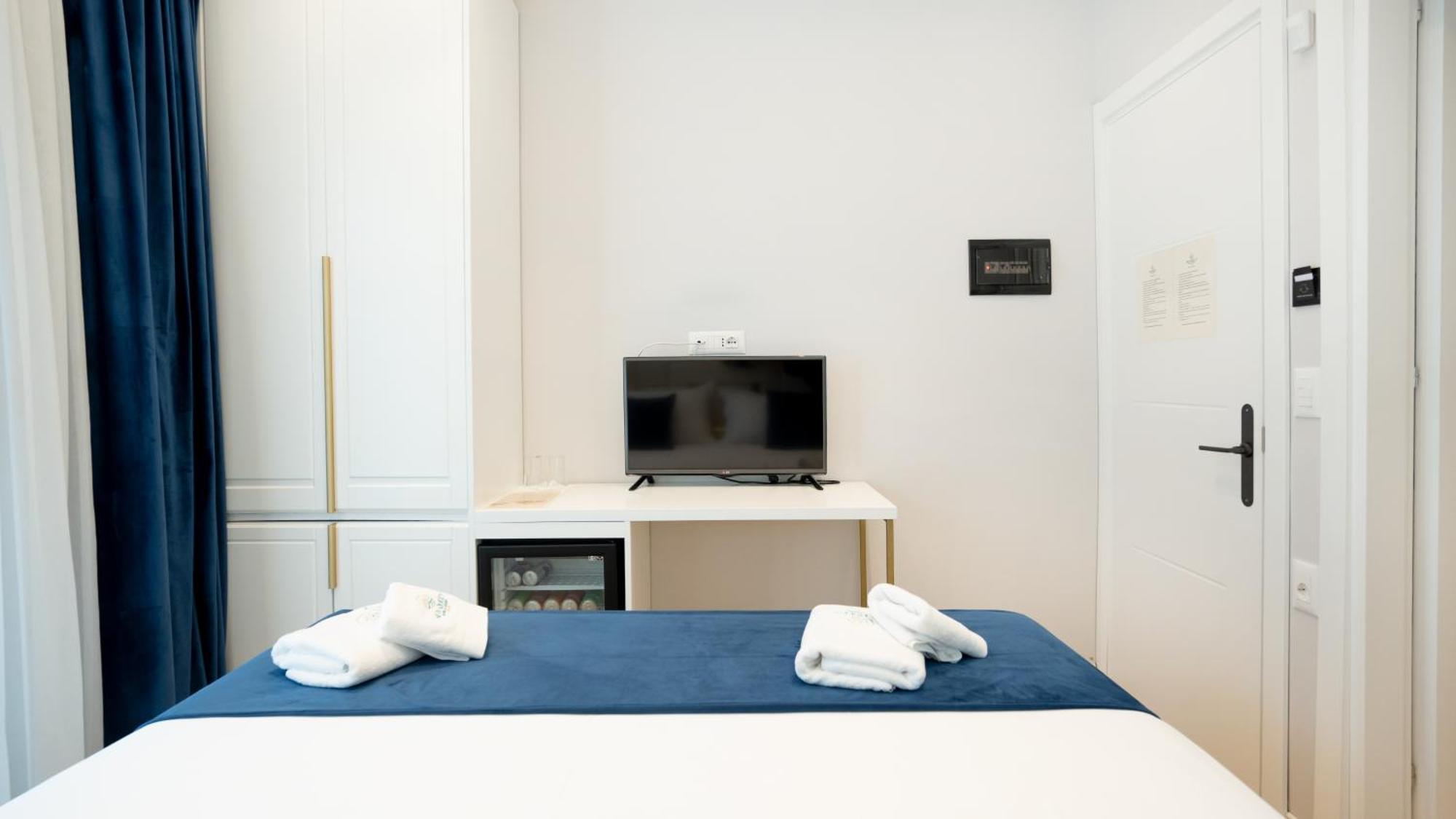 Sea Queen Luxury Hotel Radhime Ngoại thất bức ảnh