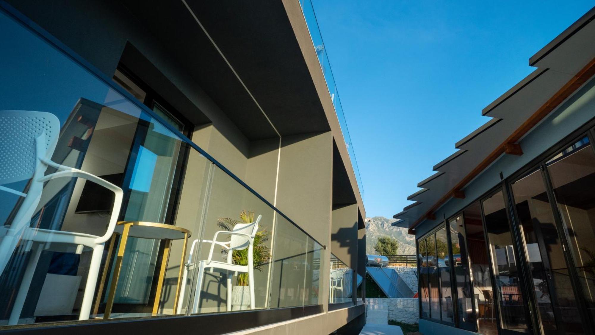 Sea Queen Luxury Hotel Radhime Ngoại thất bức ảnh