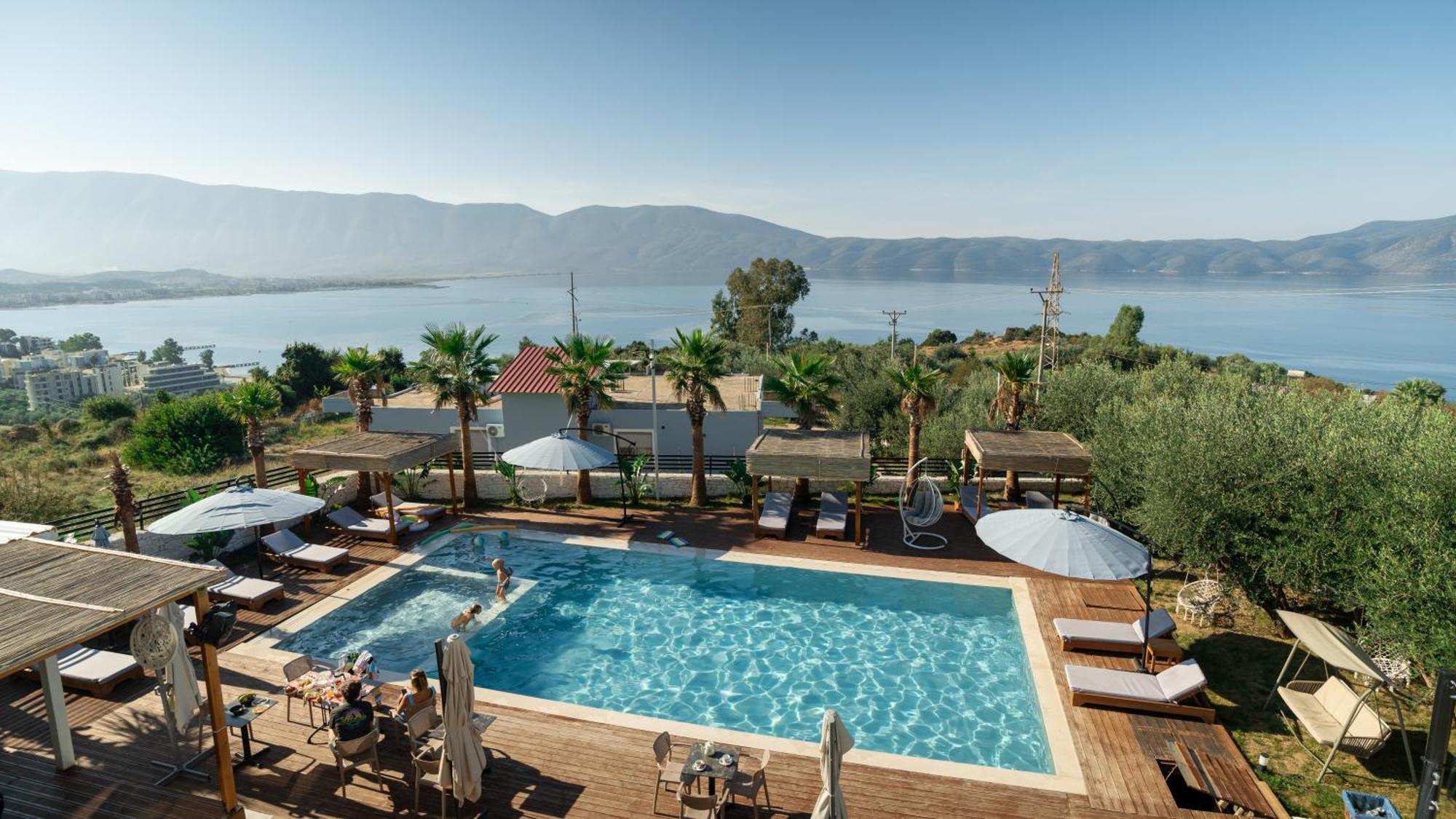 Sea Queen Luxury Hotel Radhime Ngoại thất bức ảnh